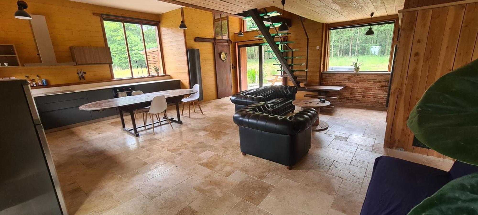 La Maison Dans Les Bois Soucelles エクステリア 写真