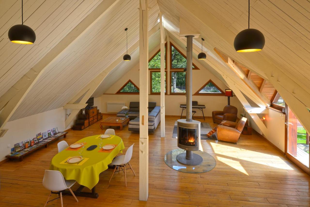La Maison Dans Les Bois Soucelles エクステリア 写真